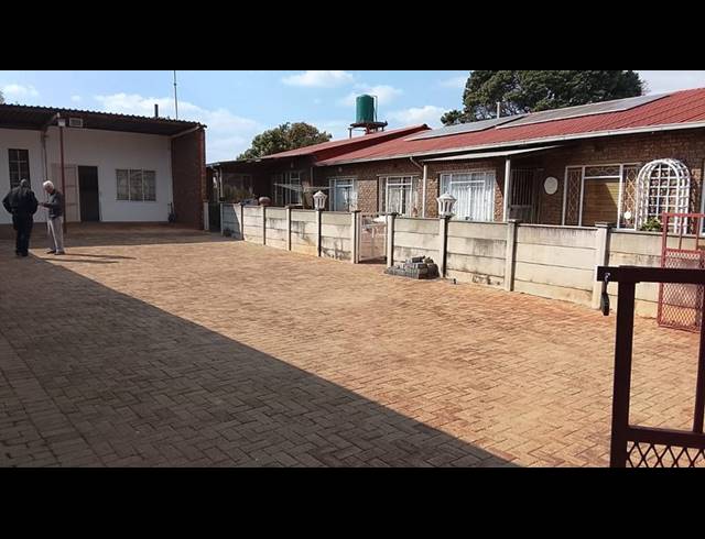 0 BEDROOM HOUSE FOR SALE IN HILLSIDE